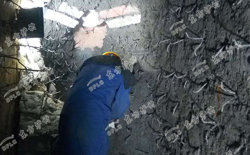 直流式燃烧器为什么要采用四角布置的方式？